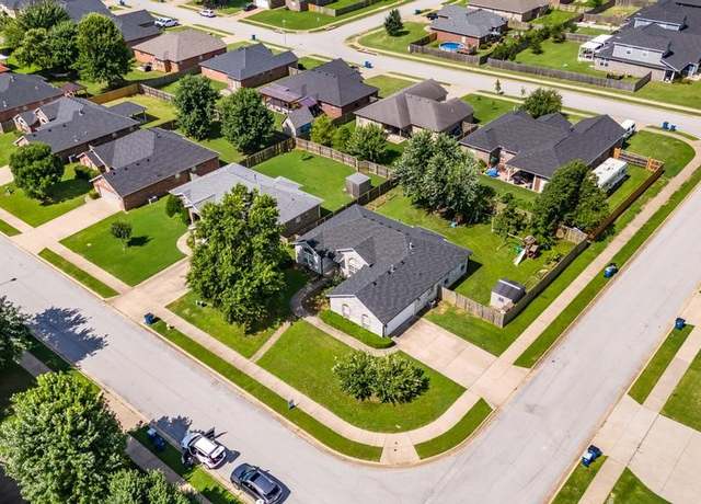 Property at 1800 SW Sequoia St, Bentonville, AR 72713, 3 beds, 2 baths