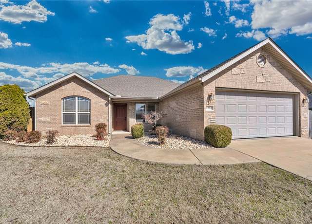 Property at 4234 W Mahogany Dr, Fayetteville, AR 72704, 3 beds, 2 baths