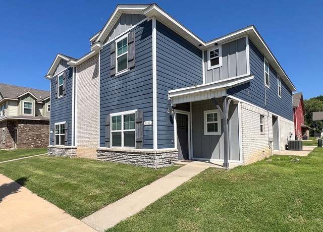Property at 4082 & 4084 W Sardinia Way, Fayetteville, AR 72704, 8 beds, 9 baths