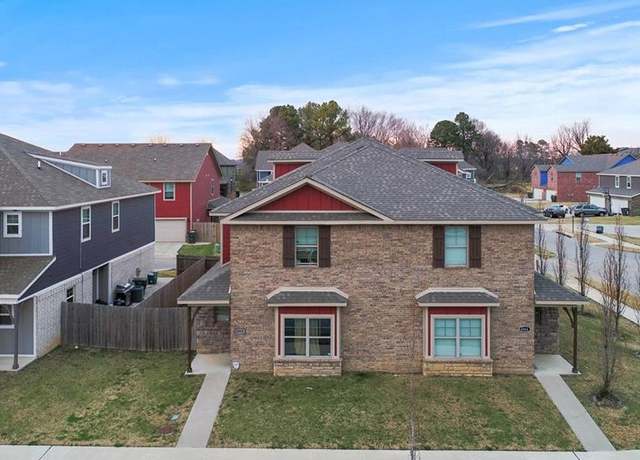 Property at 4066 & 4068 W Sardinia Way, Fayetteville, AR 72704, 6 beds, 7 baths