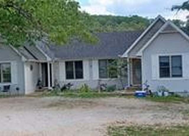 Property at 2 Leatherwood Dr, Holiday Island, AR 72631, 2 beds, 2 baths
