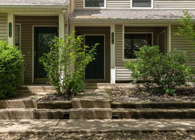 Property at 500 Fairway Cir Unit E, Springdale, AR 72764, 2 beds, 1.5 baths