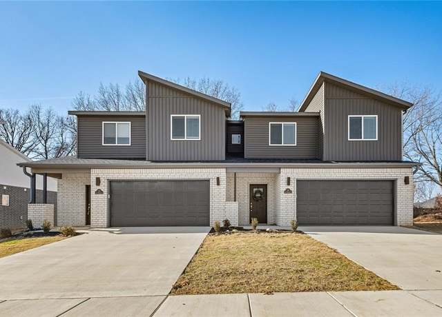 Property at 700 Sun Meadows Loop, Centerton, AR 72719, 3 beds, 2.5 baths