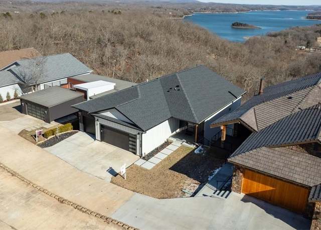 Property at 9188 Park Rd, Rogers, AR 72756, 5 beds, 4.5 baths