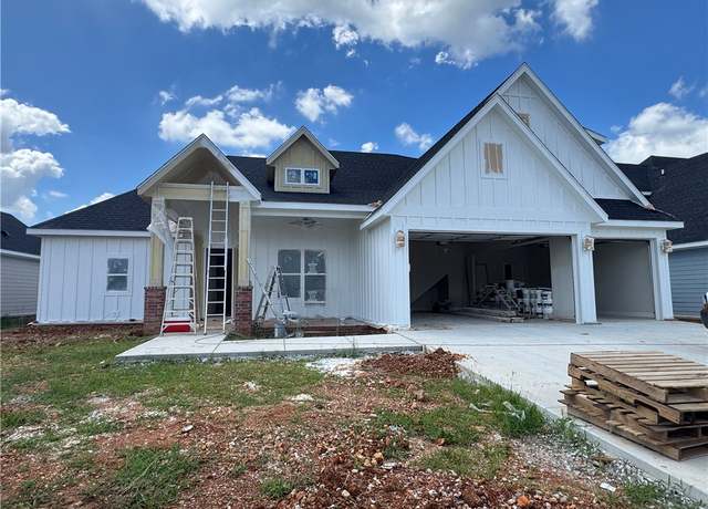 Property at 2723 Amaris Ave, Lowell, AR 72745, 4 beds, 3.5 baths