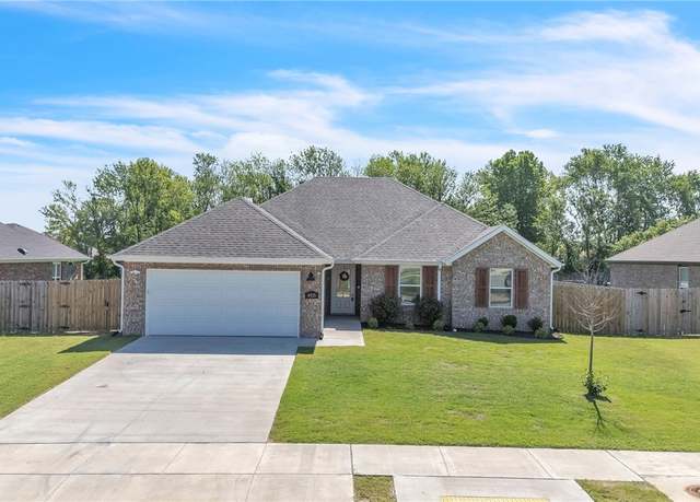 Property at 4535 Leafield St, Springdale, AR 72764, 3 beds, 2 baths