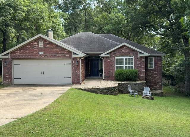 Property at 12305 Tyson Rd, Lowell, AR 72745, 3 beds, 2 baths