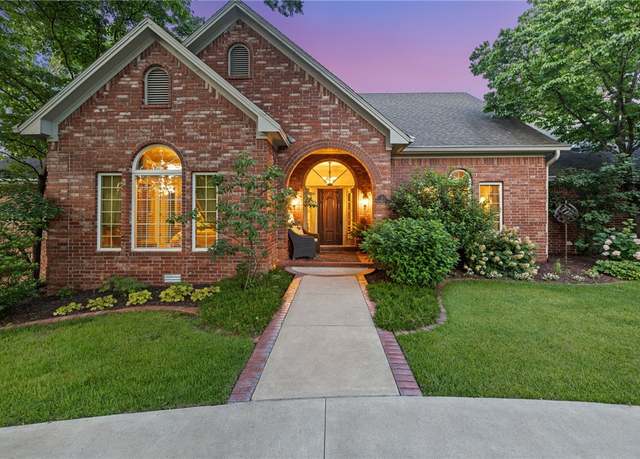 Property at 2 Canterbury Park, Bentonville, AR 72712, 5 beds, 5.5 baths
