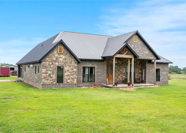 Property at 8778 Tycoon Rd, Bentonville, AR 72713, 3 beds, 2.5 baths