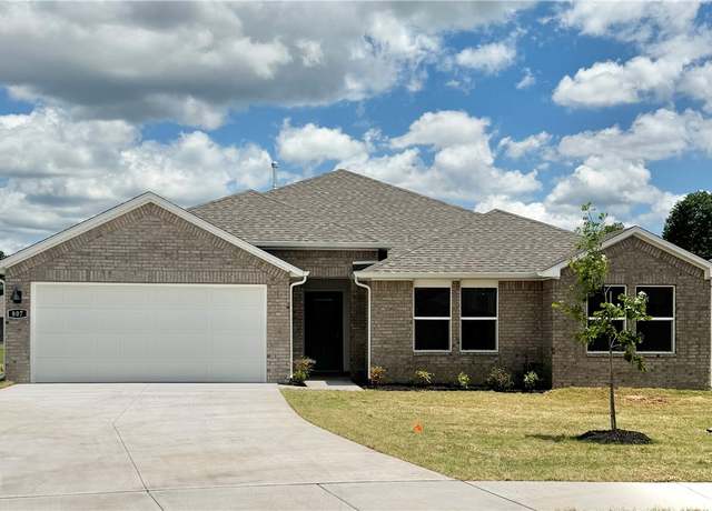 Property at 807 Heeler Ave, Lowell, AR 72745, 4 beds, 2 baths