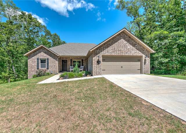 Property at 8 Banff Ln, Bella Vista, AR 72715, 3 beds, 2 baths