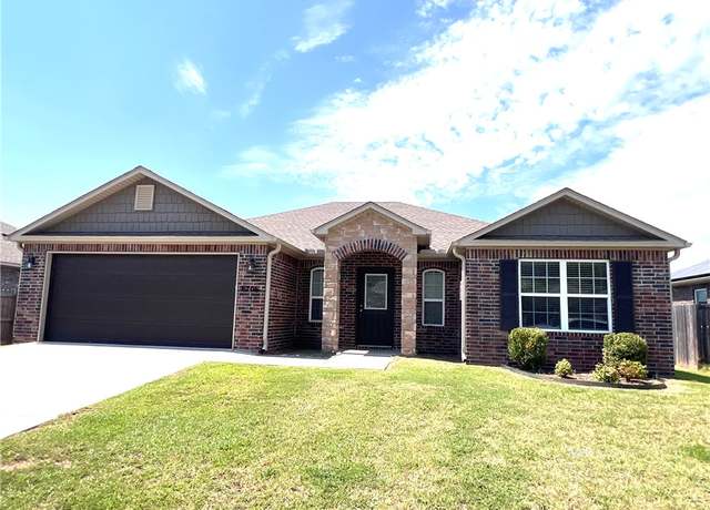 Property at 6706 SW Chestnut Hill Rd, Bentonville, AR 72713, 4 beds, 2 baths