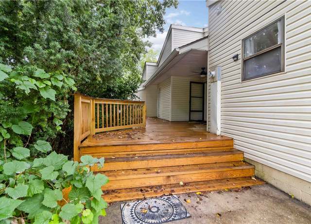 Property at 53 Woodsdale Dr #1, Holiday Island, AR 72631, 3 beds, 2 baths