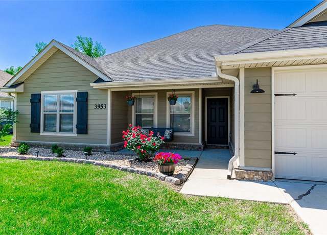 Property at 3953 Wooded Ave, Springdale, AR 72764, 4 beds, 2 baths
