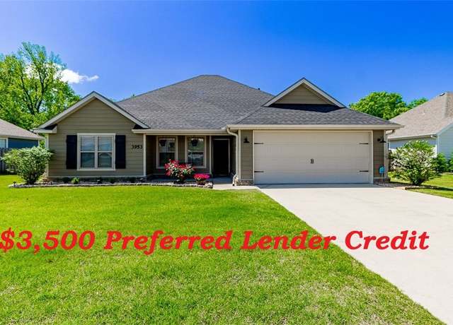 Property at 3953 Wooded Ave, Springdale, AR 72764, 4 beds, 2 baths