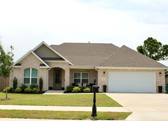 Property at 1139 Giulia Ave, Tontitown, AR 72762, 4 beds, 2 baths
