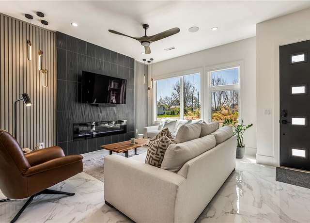 Property at 241 SE 7th St, Bentonville, AR 72712, 3 beds, 3.5 baths