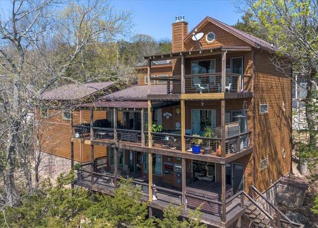 Property at 21413 Lakeview Dr, Garfield, AR 72732, 3 beds, 3.5 baths