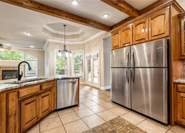Property at 5503 44th St, Rogers, AR 72758, 4 beds, 3 baths