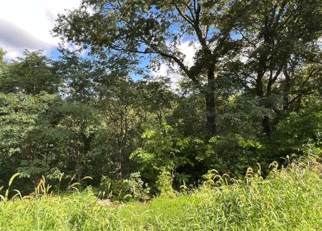 Property at 26 Cypress Point Ln, Holiday Island, AR 72631