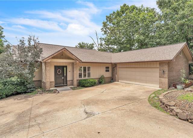 Property at 10 Forfar Cir, Bella Vista, AR 72715, 3 beds, 2 baths