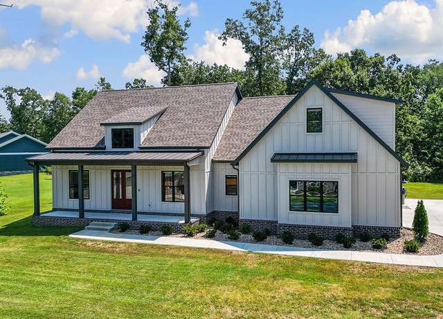 Property at 17 Birsay Cir, Bella Vista, AR 72715, 3 beds, 2 baths