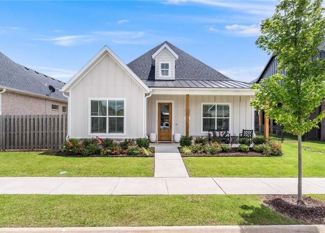 Property at 6741 Garden Trail Ave, Springdale, AR 72762, 3 beds, 2 baths