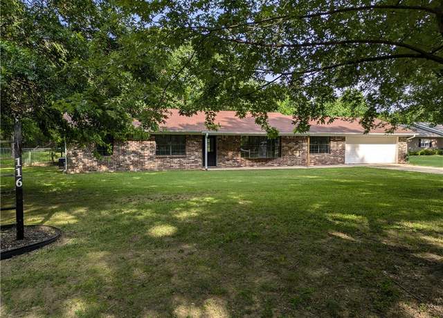 Property at 116 Stegall Rd, Clarksville, AR 72830, 3 beds, 2 baths