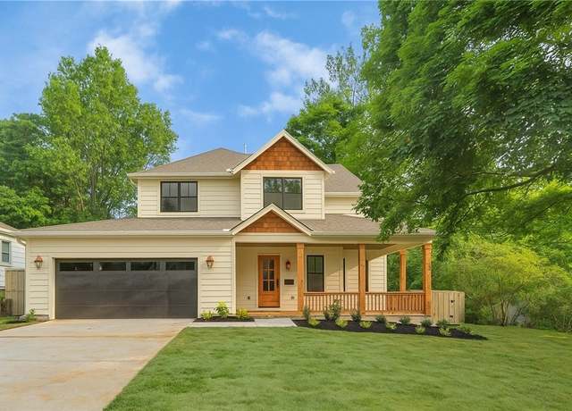 Property at 1559 W Cassi Aly, Fayetteville, AR 72701, 4 beds, 3.5 baths