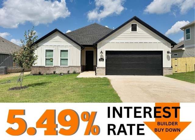 Property at 3814 Tranquility St, Springdale, AR 72764, 4 beds, 2 baths