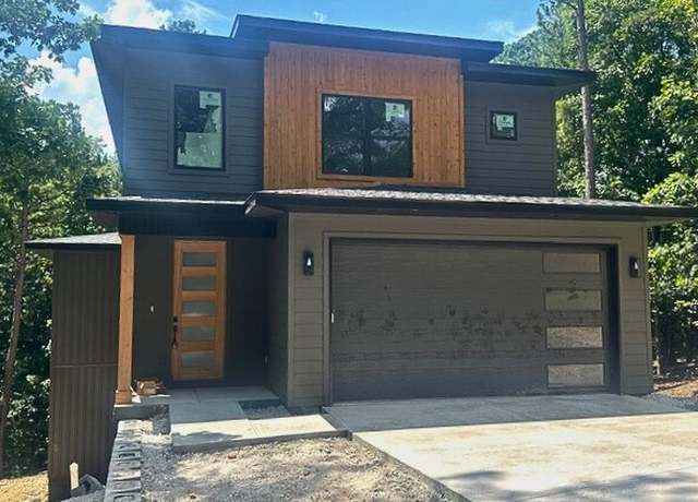Property at 14 Camelford Ln, Bella Vista, AR 72714, 3 beds, 2.5 baths