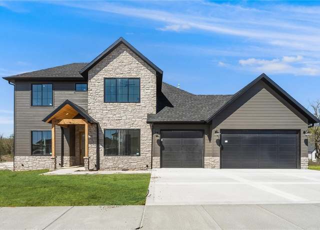 Property at 3601 Beaverhead, Bentonville, AR 72712, 4 beds, 4.5 baths