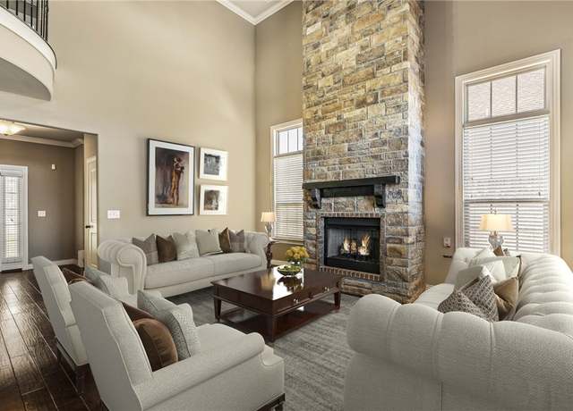 Property at 4502 SW Alfalfa Ave, Bentonville, AR 72713, 4 beds, 3.5 baths