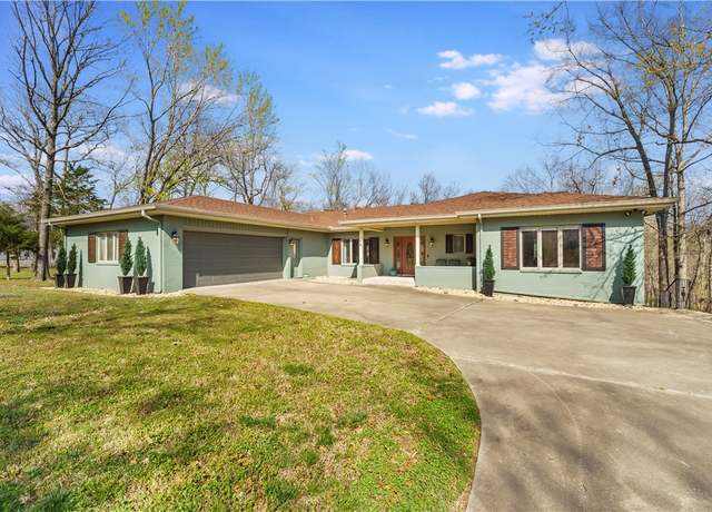 Property at 25 Huskins Cir, Bella Vista, AR 72715, 3 beds, 4 baths