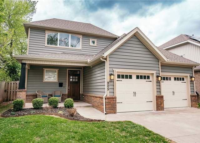 Property at 905 N Main St, Bentonville, AR 72712, 3 beds, 2.5 baths