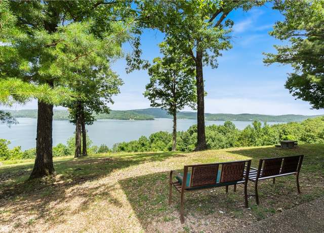 Property at 188 Point Mirage Rd, Eureka Springs, AR 72631, 5 beds, 3.5 baths