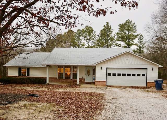 Property at 3560 Baughman Cutoff Rd, Harrison, AR 72601, 3 beds, 2 baths