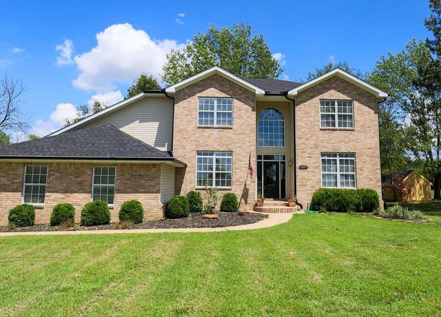 Property at 2277 Dawn Hill Rd, Siloam Springs, AR 72761, 5 beds, 2.5 baths