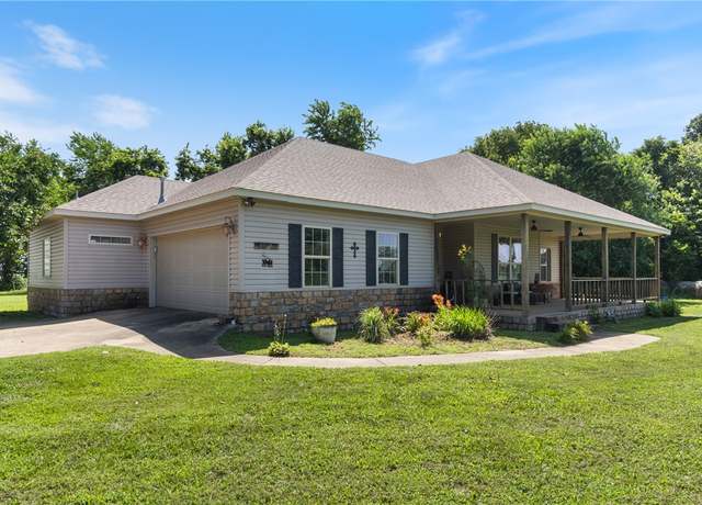Property at 15890 Mariano Rd, Bentonville, AR 72712, 3 beds, 2 baths