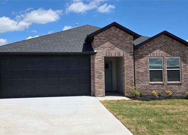 Property at 811 Heeler Ave, Lowell, AR 72745, 4 beds, 2 baths