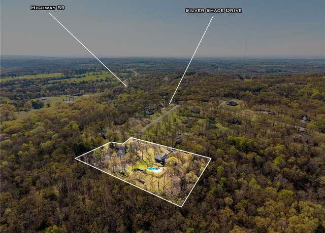 Property at 6431 Summer Shade, Van Buren, AR 72956, 4 beds, 2 baths