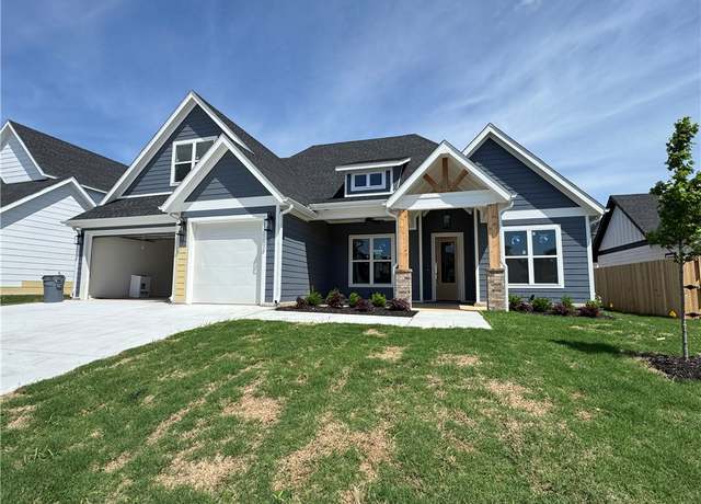 Property at 2722 Eris Ave, Lowell, AR 72745, 4 beds, 3 baths