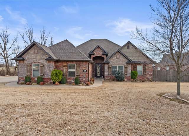 Property at 3705 SW Banbury Dr, Bentonville, AR 72713, 4 beds, 3 baths