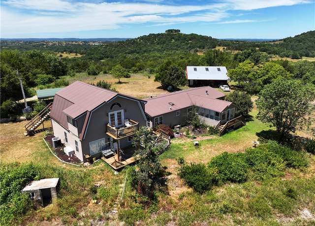 Property at 3356 County Road 425, Berryville, AR 72616, 4 beds, 3.5 baths