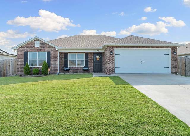 Property at 419 Ashwood St, Lowell, AR 72745, 3 beds, 2 baths