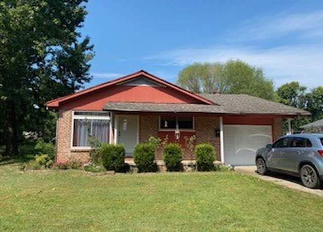 Property at 802 S Olive Dr, Clarksville, AR 72830, 2 baths