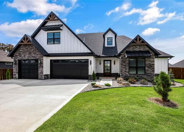 Property at 3631 Bitterroot Cv, Bentonville, AR 72712, 4 beds, 3.5 baths