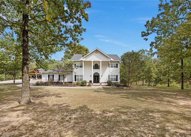 Property at 1088 Pine Twist Rd, Russellville, AR 72802, 5 beds, 4 baths