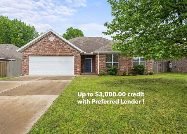Property at 4700 Fieldstone Blvd, Bentonville, AR 72712, 3 beds, 2 baths