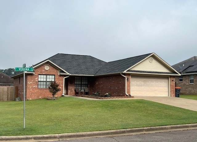 Property at 2116 S Verona Ave, Russellville, AR 72802, 3 beds, 2 baths